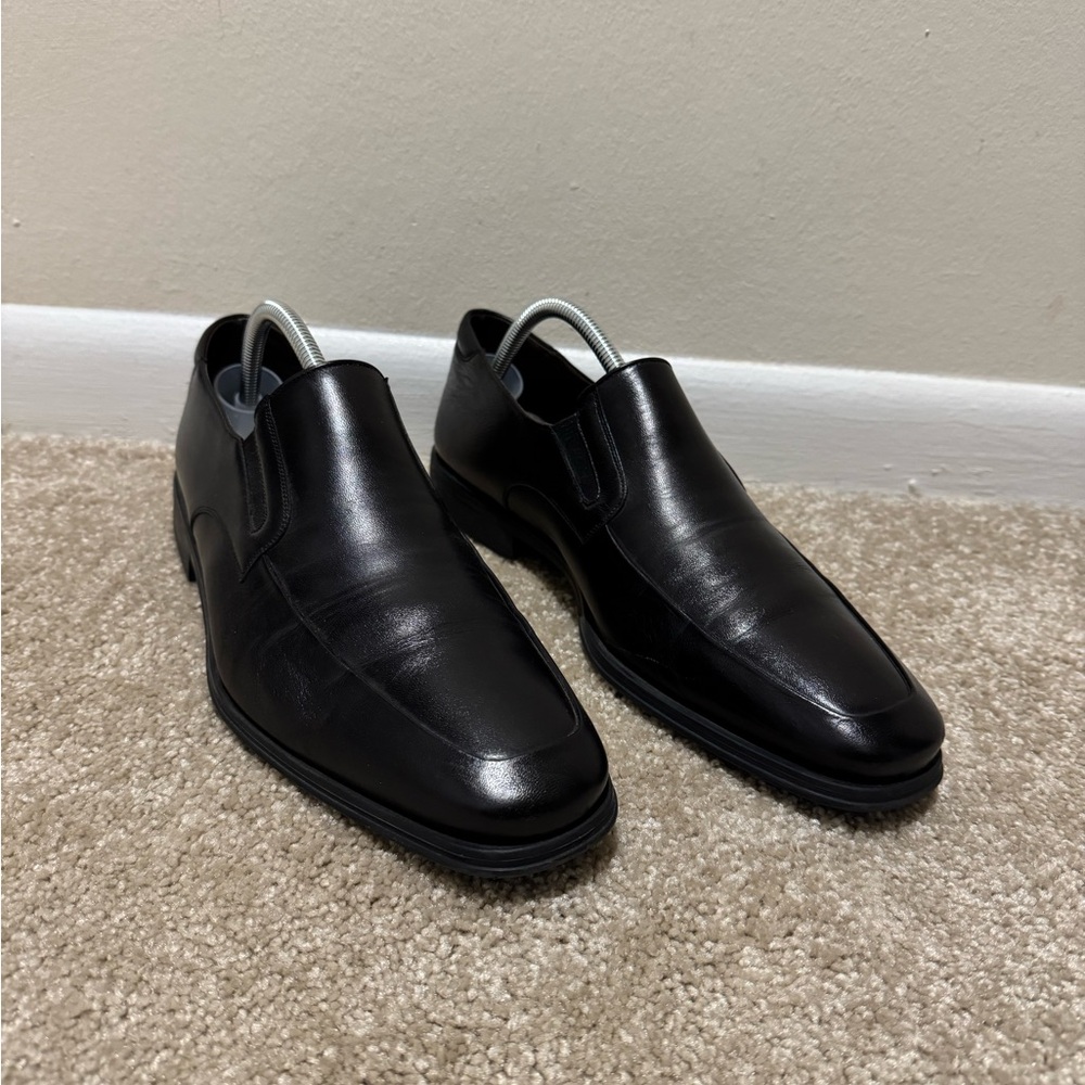 Magnanni Men's Black Leather Slip-On Shoes